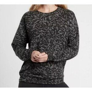 Athleta Balance Sweatshirt Top Size Medium Black Animal Print Lynx Long Sleeve‎